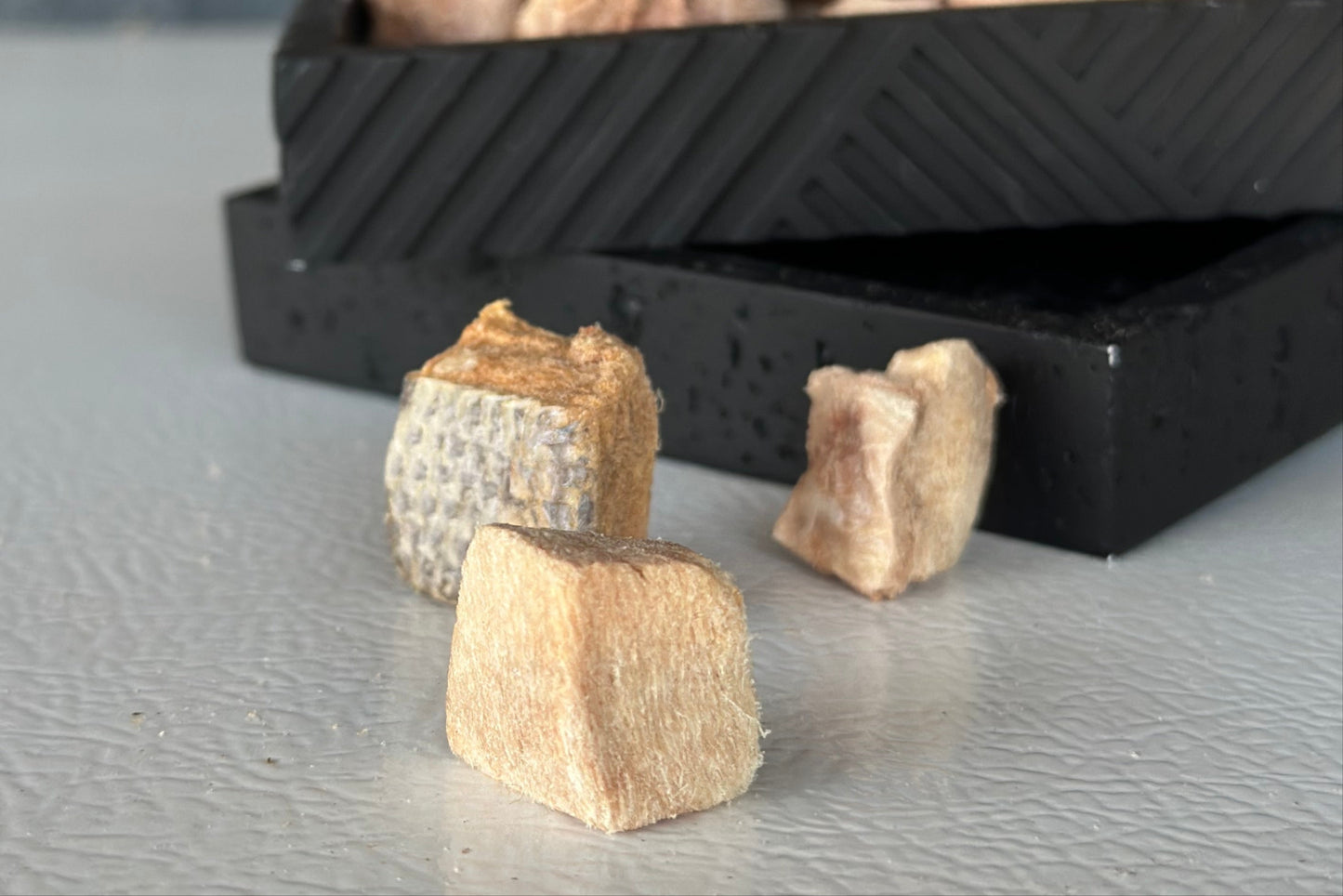 Freeze Dried Human-Grade Yellowfin Tuna Treat/Food Topper